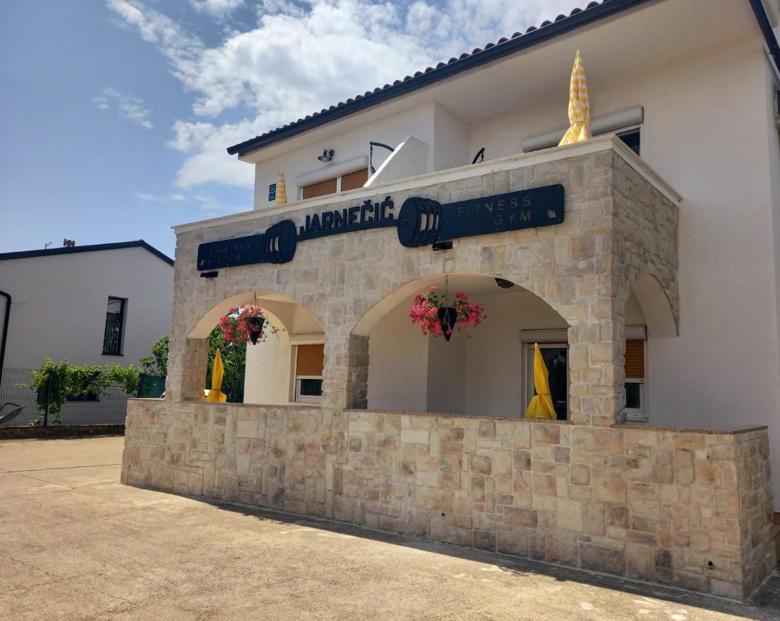 Studio Apartmani “Jarnecic” Krk Town Dış mekan fotoğraf